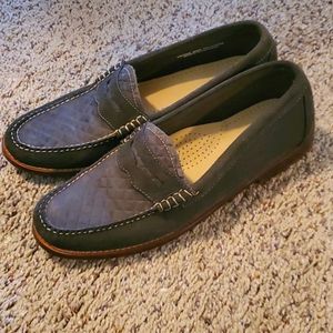 Womens Weejuns Loafers